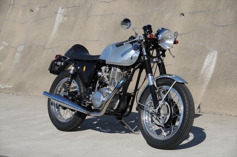 YAMAHA BSA SR 写真