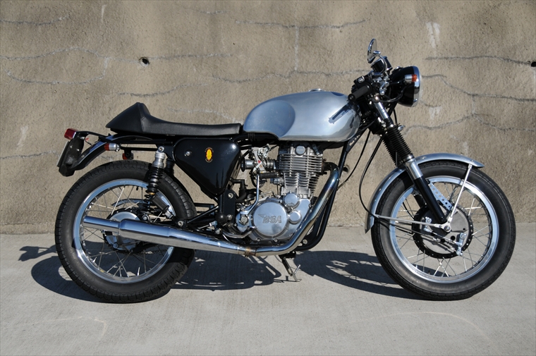 YAMAHA BSA SR 写真