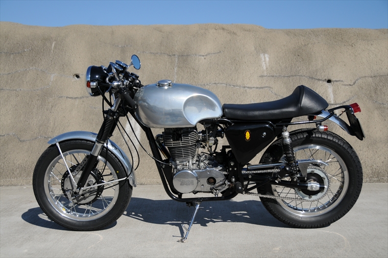 YAMAHA BSA SR 写真