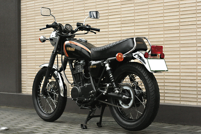 YAMAHA SR
