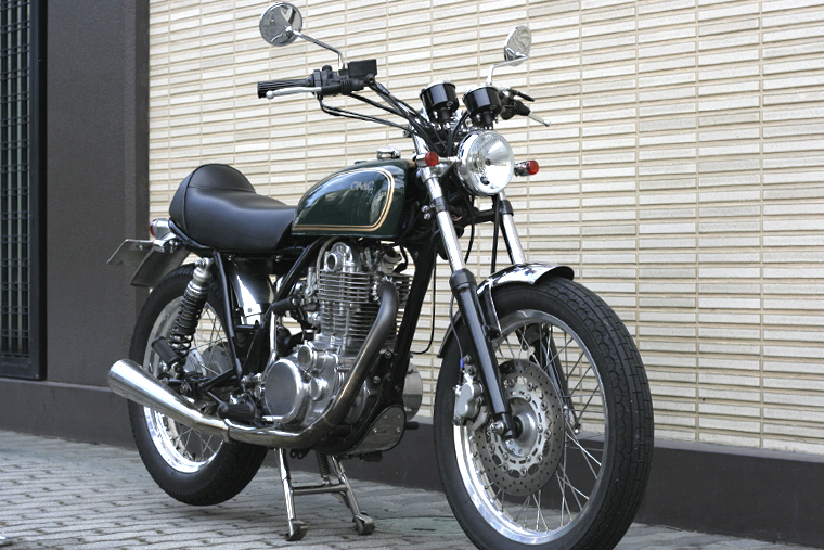 YAMAHA SR