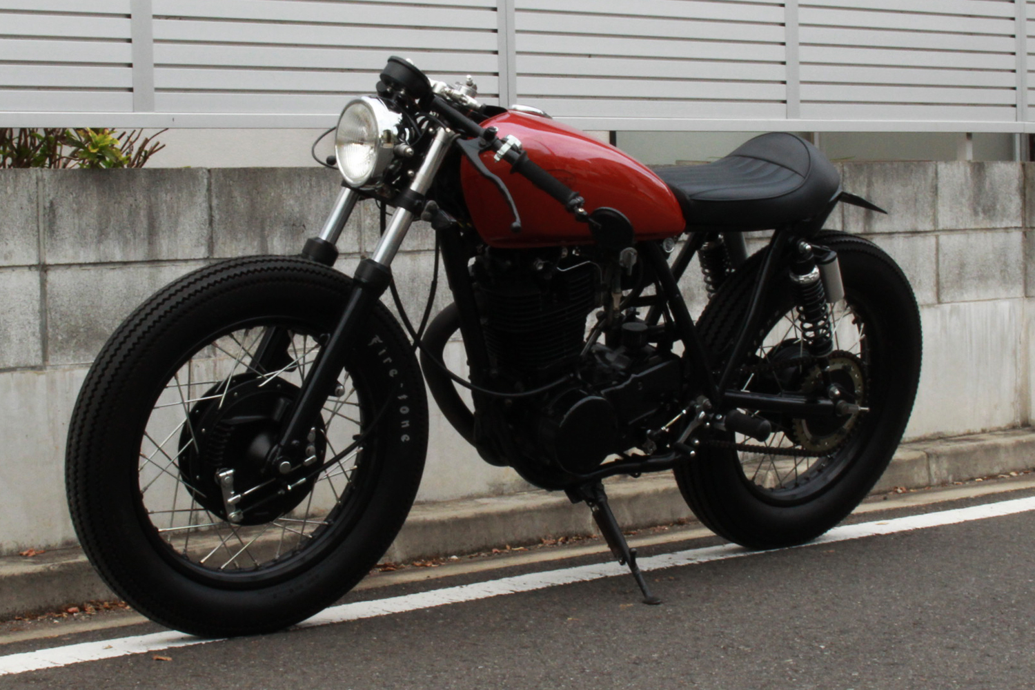 YAMAHA SR Cafe Custom