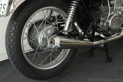 YAMAHA SR カスタムパーツ